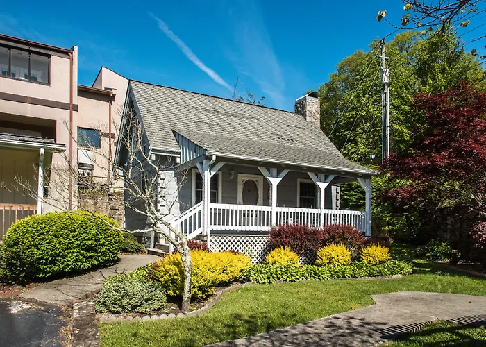 Family Friendly Hotels Boxwood Lodge Blowing Rock Near Boone-University